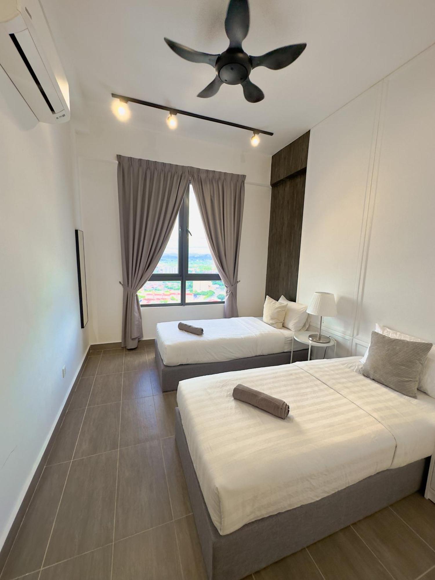Troika Kota Bharu Penthouse Homestay Εξωτερικό φωτογραφία